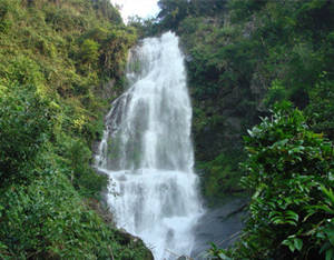 周洛大峡谷好玩么