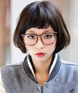 �ÿ��Ķ̷�����ͼƬ �ÿ��Ķ̷�����Ů