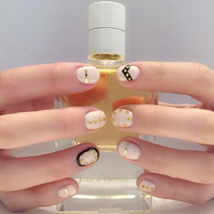 �򵥴��캫��ײɫ���� ����ײɫ���շ�����