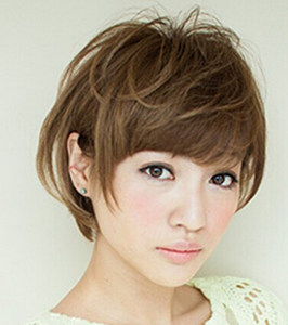 必备学生短发发型图片 精美的学生短发发型