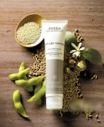 �л���ױƷ����Щ �л���ױƷƷ������Щ