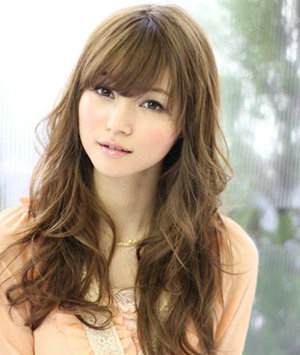 方脸适合什么发型 适合方脸的发型推荐