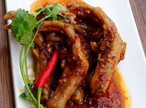 蒜香鸭掌的做法