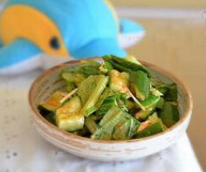 小白菜拌黄瓜