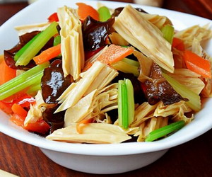 ��֭��ɫ����