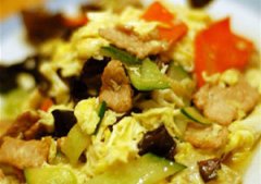 ɽ���׸���ͳľ���������