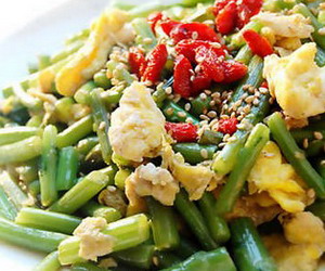 ���ﳴ����