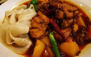 新疆特色菜肴正宗大盘鸡的做法