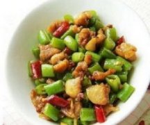 ���鼦���ļ�����ô�� �ļ���������