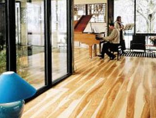 2015ǿ���ذ�ʮ��Ʒ�ƽ���