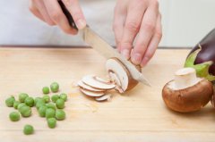 �ļ���ô��ʪ ʲôʳ�����������Ȼ�ʪ