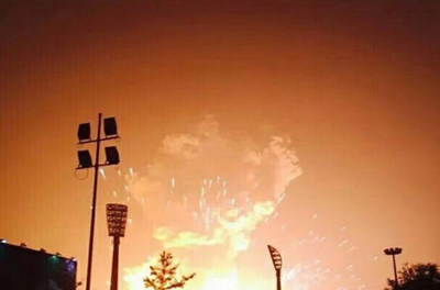 大爆炸最实用自救指南 天津塘沽爆炸伤亡惨重