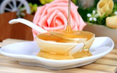 �����۵Ĺ�Ч �н���Ѫѹ�ⶾ����֮��Ч