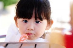 ��ȷ�Դ�С�������� ��ο���С��������