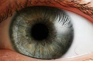 如何保护孩子眼睛免受意外伤害