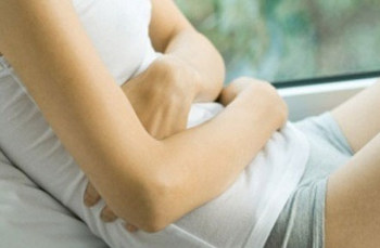 孕妇缓解胃疼的三种姿势 孕妇缓解胃疼方法