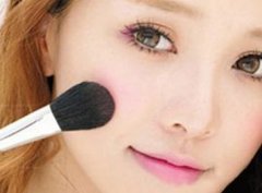 �۾�Ҫ��ô��ױ ���۾��Ļ�ױ����