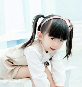 小女孩发型绑扎方法