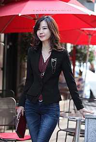 ��ɫС��װ��δ���