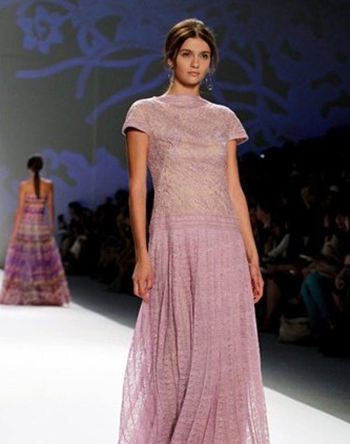 2014春夏纽约时装周薄纱透视装图片