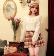 Ů���Ӽ򵥴󷽵ķ�װ����