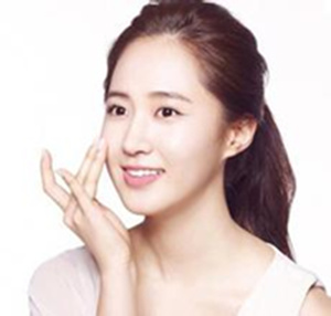 如何快速去除眼袋 简单有效去眼袋方法