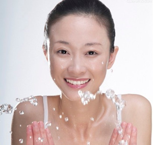 过期牛奶可以洗脸吗 过期牛奶洗脸能护肤吗