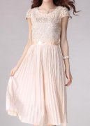 ��ɫ����ȹ��ô����ȽϺÿ�