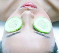 �ƹ����ݻ���С���� �ƹ����ݵİ���