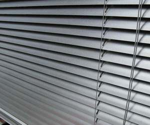 ���Ͻ��Ҷ��ͼƬ