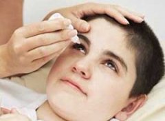 ���ƽ�Ĥ����ʲô��ҩˮ