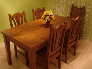 2015实木餐桌图片