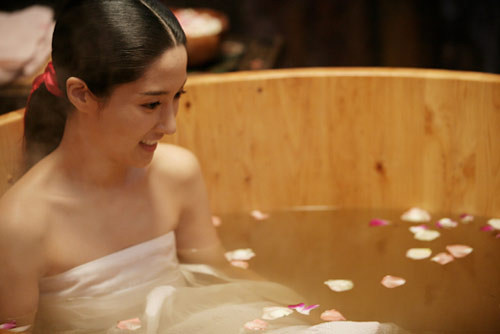 如何有效促进血液循环 洗冷热浴多运动