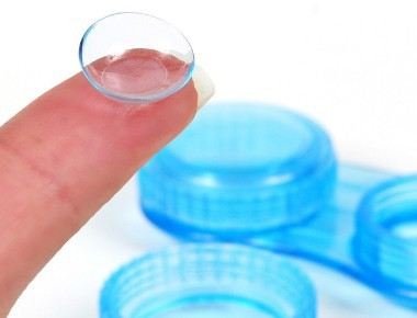 带隐形眼镜好吗