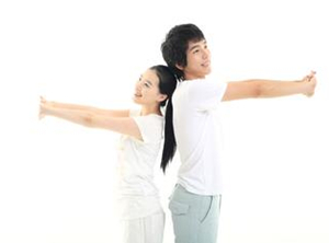 胳膊疼是怎么回事