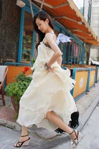 ѩ�ĳ�ȹ��ʲôЬ��