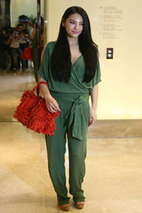 �������ô����Ь�� ����Ϊ��ʾ��