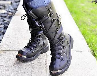 腿粗穿什么靴子显瘦