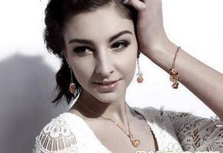 瘦的人穿什么衣服好看