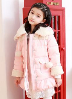 童装羽绒服如何搭配好看