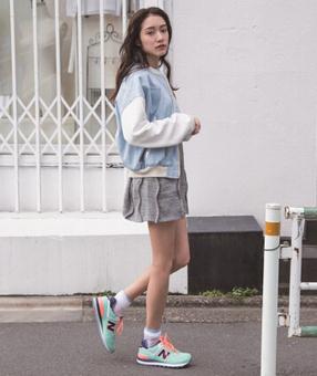 Ů���ܲ�Ь��δ�����ӱȽϺ�