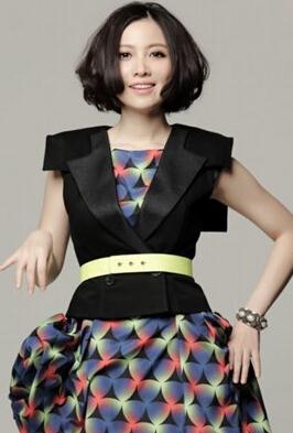 ����Ů��Ҧ����ױ�� ��������Ů��ױ�ݲ��弲��